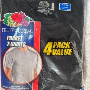 Fruit of the loom pocket short sleeve  T-shirts
